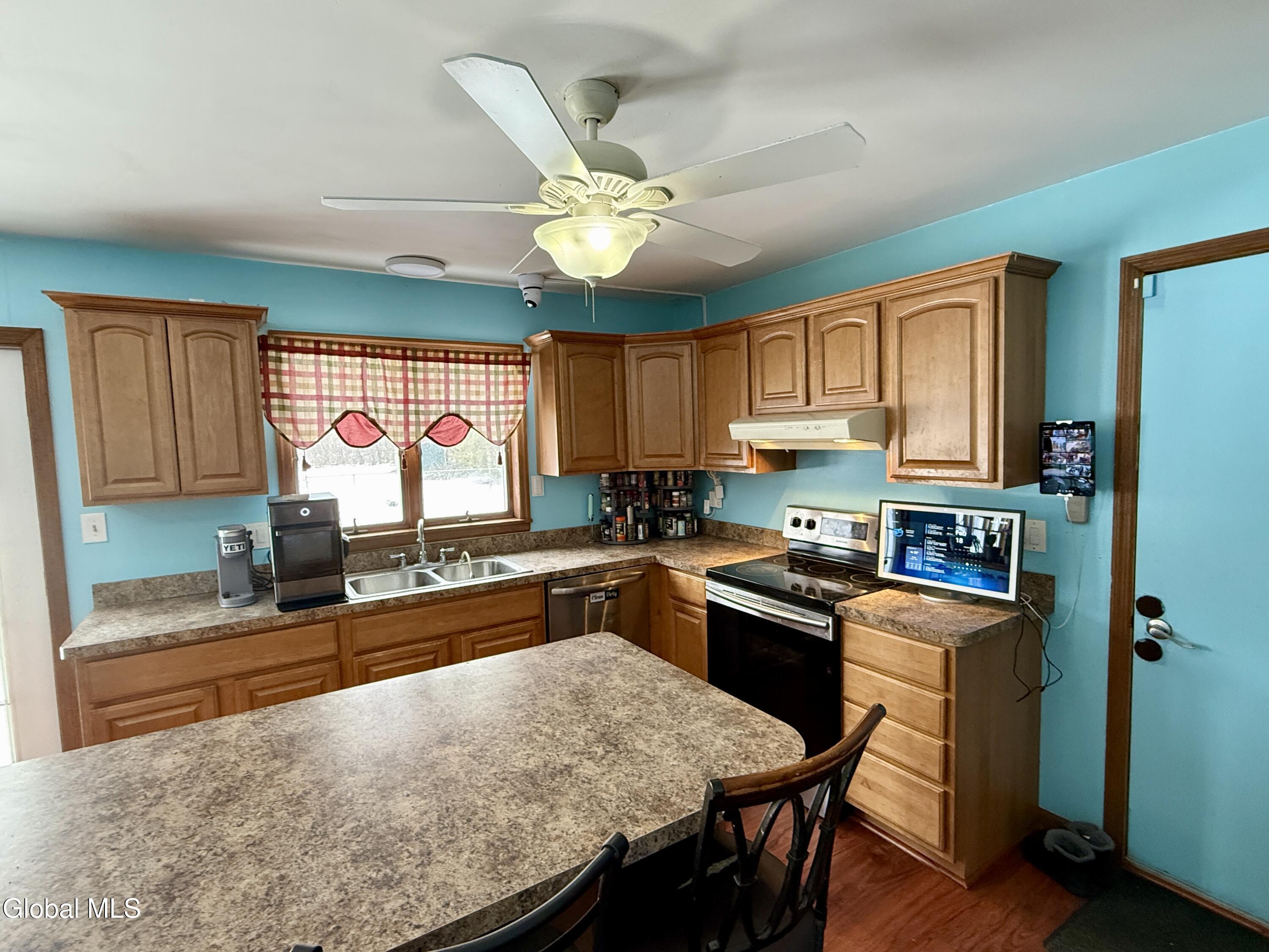 403 Fortsville Road Gansevoort, NY 12831 - Photo 8 of 38 Photo Feb 18 2026, 10 59 38 AM