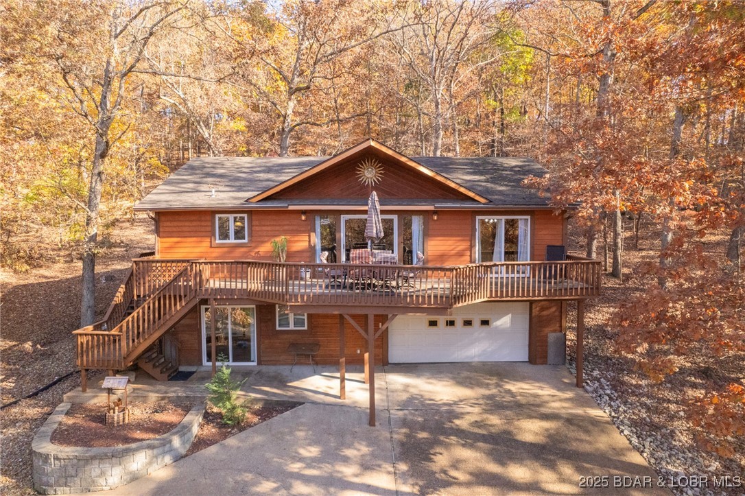 290 Comanche Road Lake Ozark, MO 65049 - Photo 2 of 60