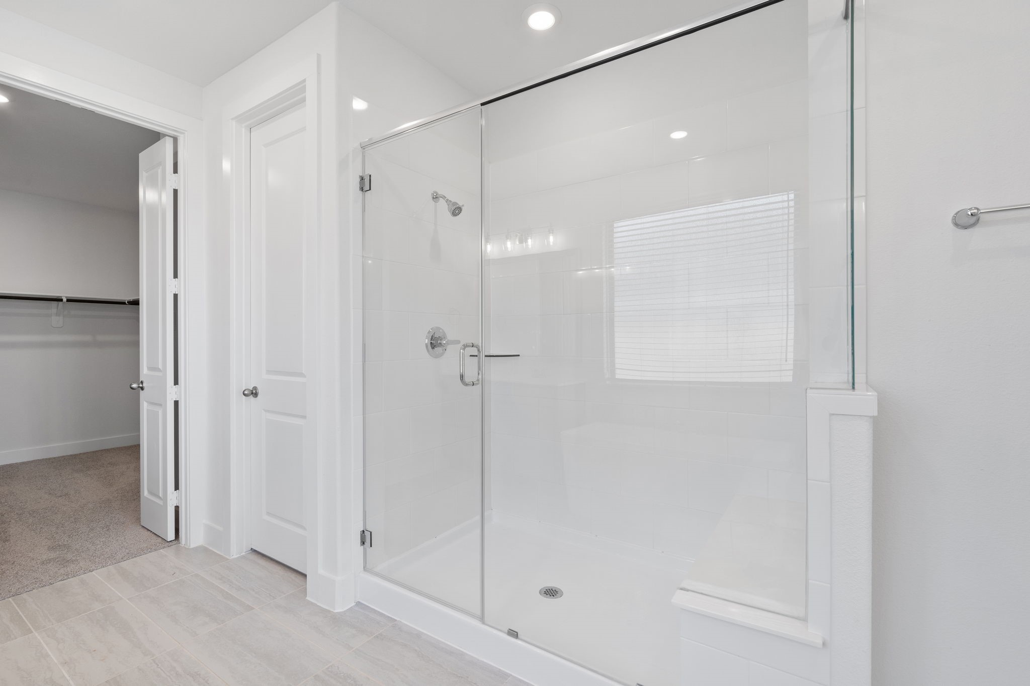 620 Cross Timbers Trace Waller, TX 77484 - Photo 26 of 36 a bathroom with a shower