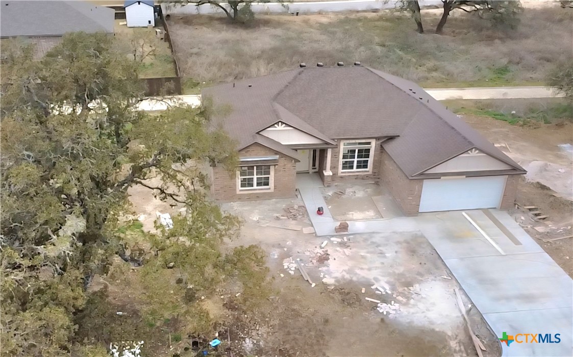 1412 Fossil Trail Belton, TX 76513 - Photo 2 of 9 a front view of a house with yard