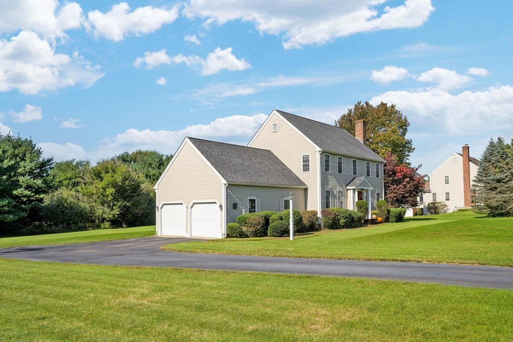 11 Orchard Circle Halifax, MA 02338 - Photo 5 of 41