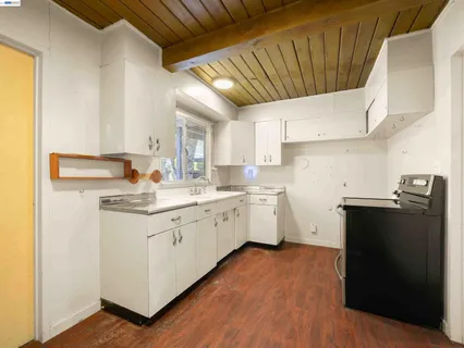 $1,995,000 | 4250 Ruthelma Avenue, Palo Alto, CA 94306