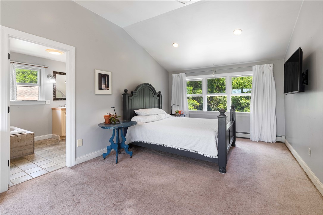 30 Loring Road Bristol, RI 02809 - Photo 25 of 32