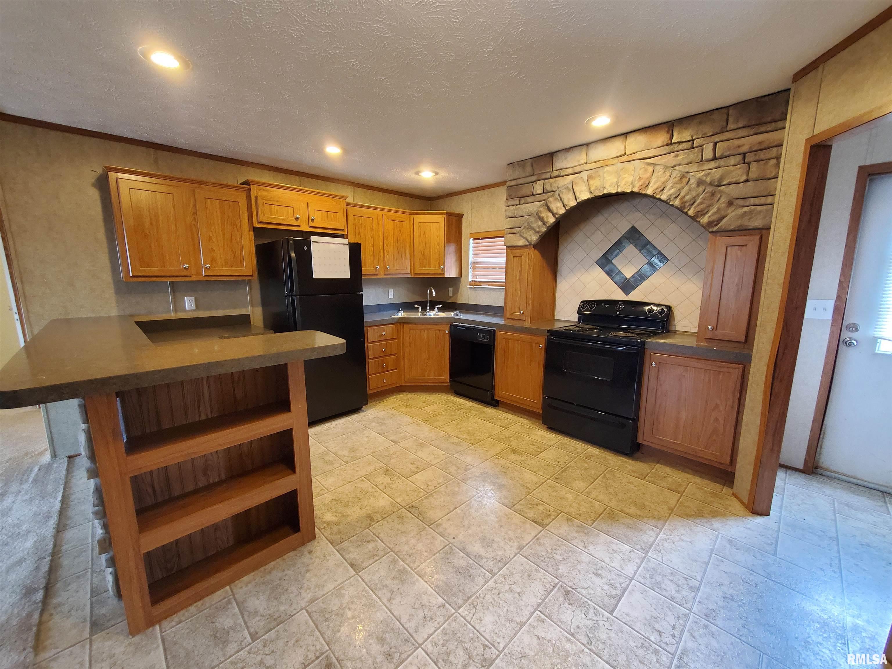 80 Wathen Road Harrisburg, IL 62946 - Photo 7 of 29 Gallery Image 7