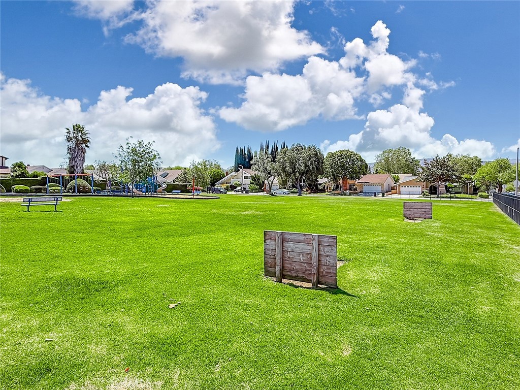 2235 Burnside Street Simi Valley, CA 93065 - Photo 66 of 71