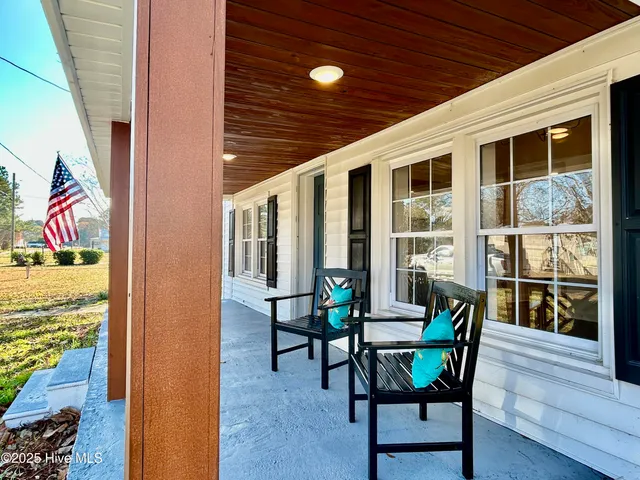 $179,900 | 103 West 5th Street, Hobgood, NC 27843