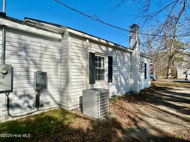 $179,900 | 103 West 5th Street, Hobgood, NC 27843