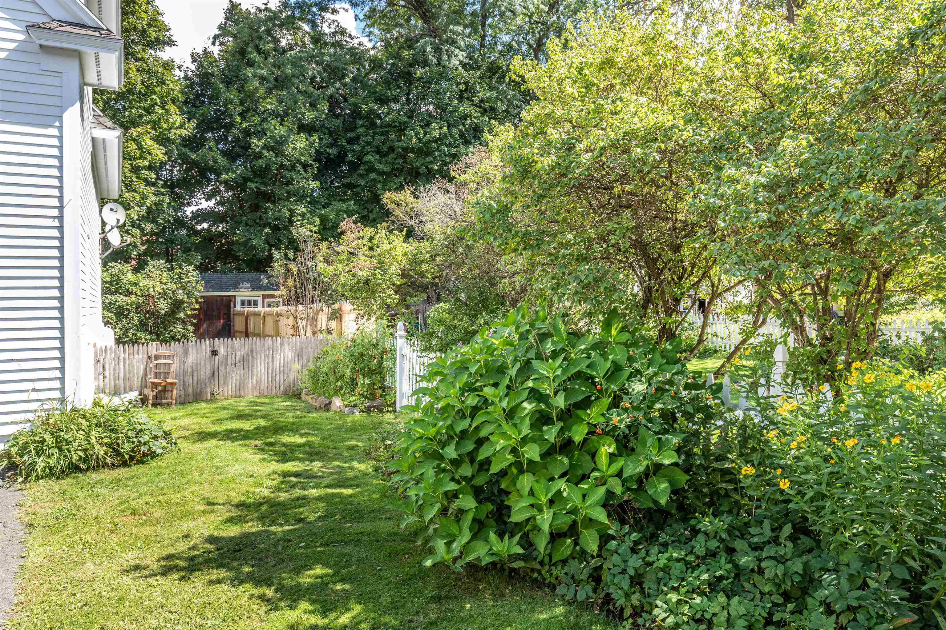 6 Randall Street, Unit 2 Waterbury, VT 05676 - Photo 23 of 30