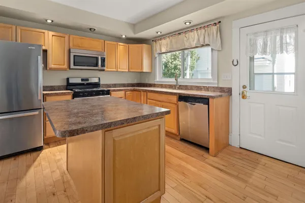$495,000 | 6 Randall Street, Unit 2, Waterbury, VT 05676