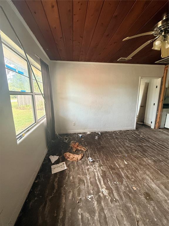 40 Hall Street Frostproof, FL 33843 - Photo 16 of 18 a view of empty room