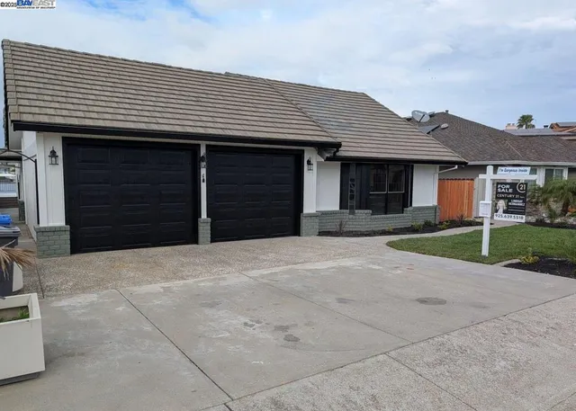 $999,999 | 5653 Drakes Drive, Discovery Bay, CA 94505