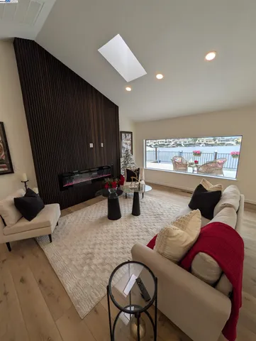 $999,999 | 5653 Drakes Drive, Discovery Bay, CA 94505