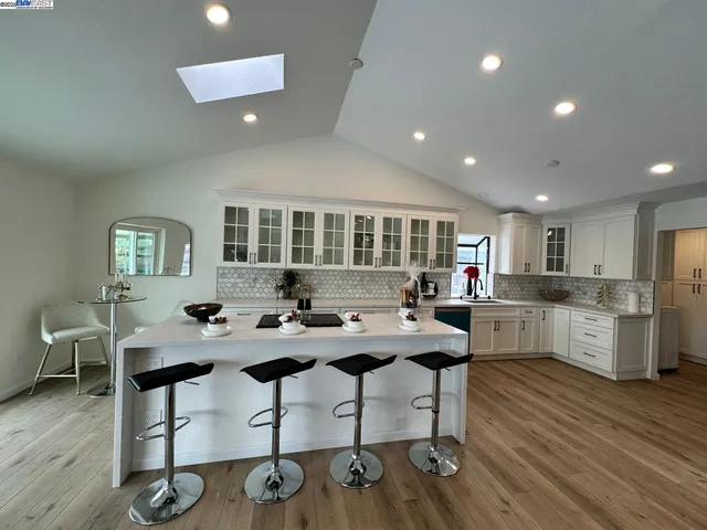 $999,999 | 5653 Drakes Drive, Discovery Bay, CA 94505