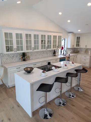 $999,999 | 5653 Drakes Drive, Discovery Bay, CA 94505