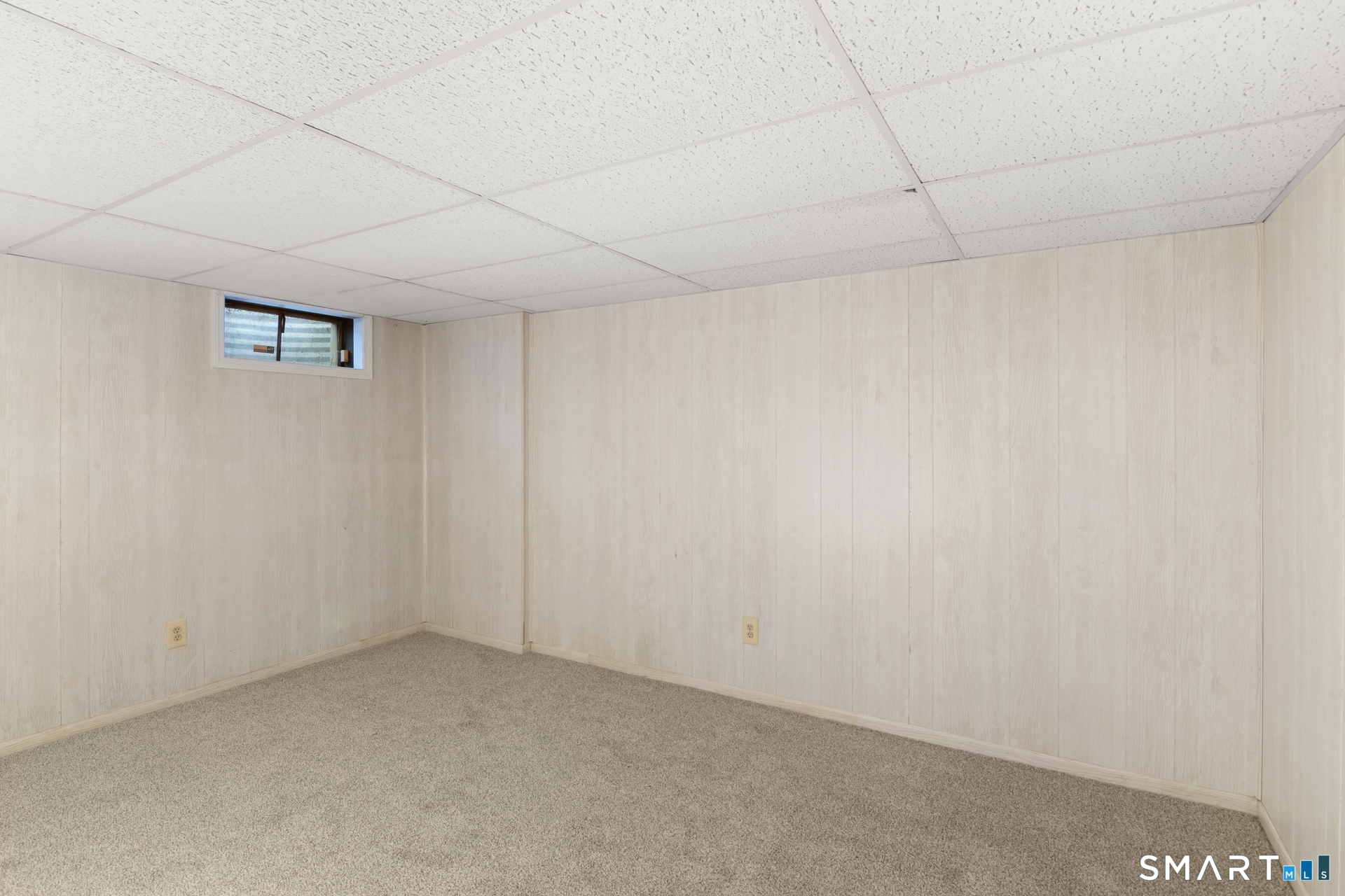 201 Jamestown Road, Unit 201 Stratford, CT 06614 - Photo 14 of 28 Lower level