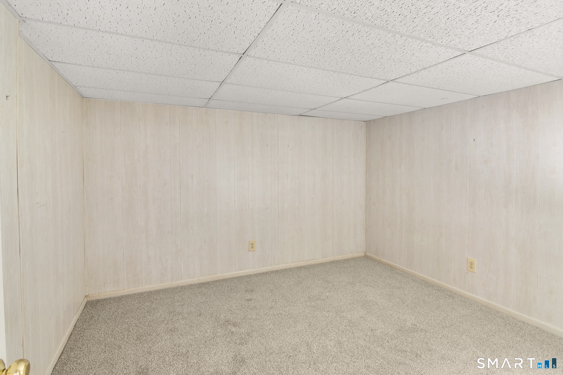 201 Jamestown Road, Unit 201 Stratford, CT 06614 - Photo 15 of 28