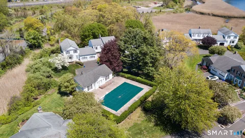 $425,000 | 201 Jamestown Road, Unit 201, Stratford, CT 06614
