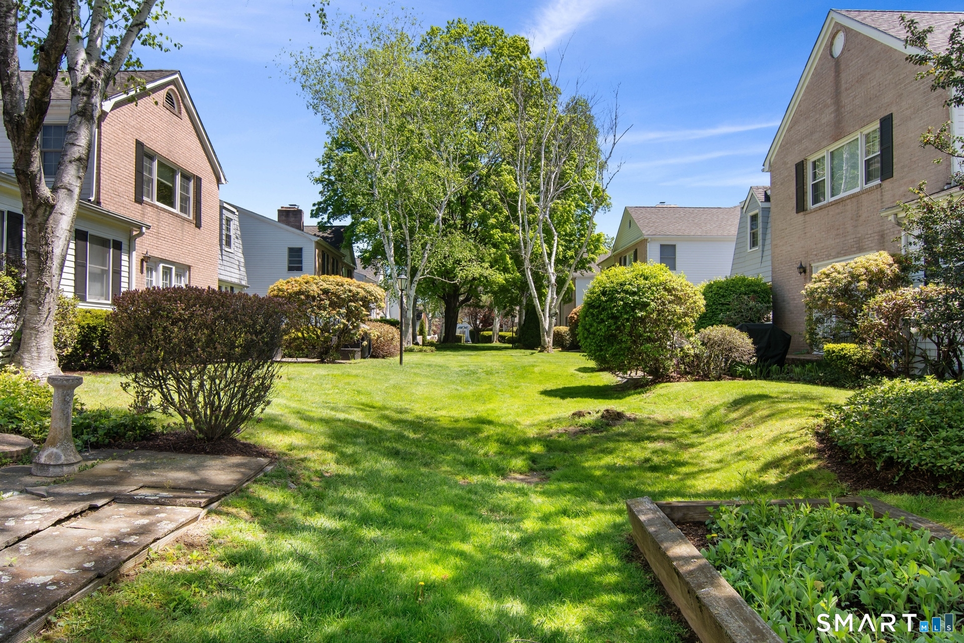 201 Jamestown Road, Unit 201 Stratford, CT 06614 - Photo 25 of 28