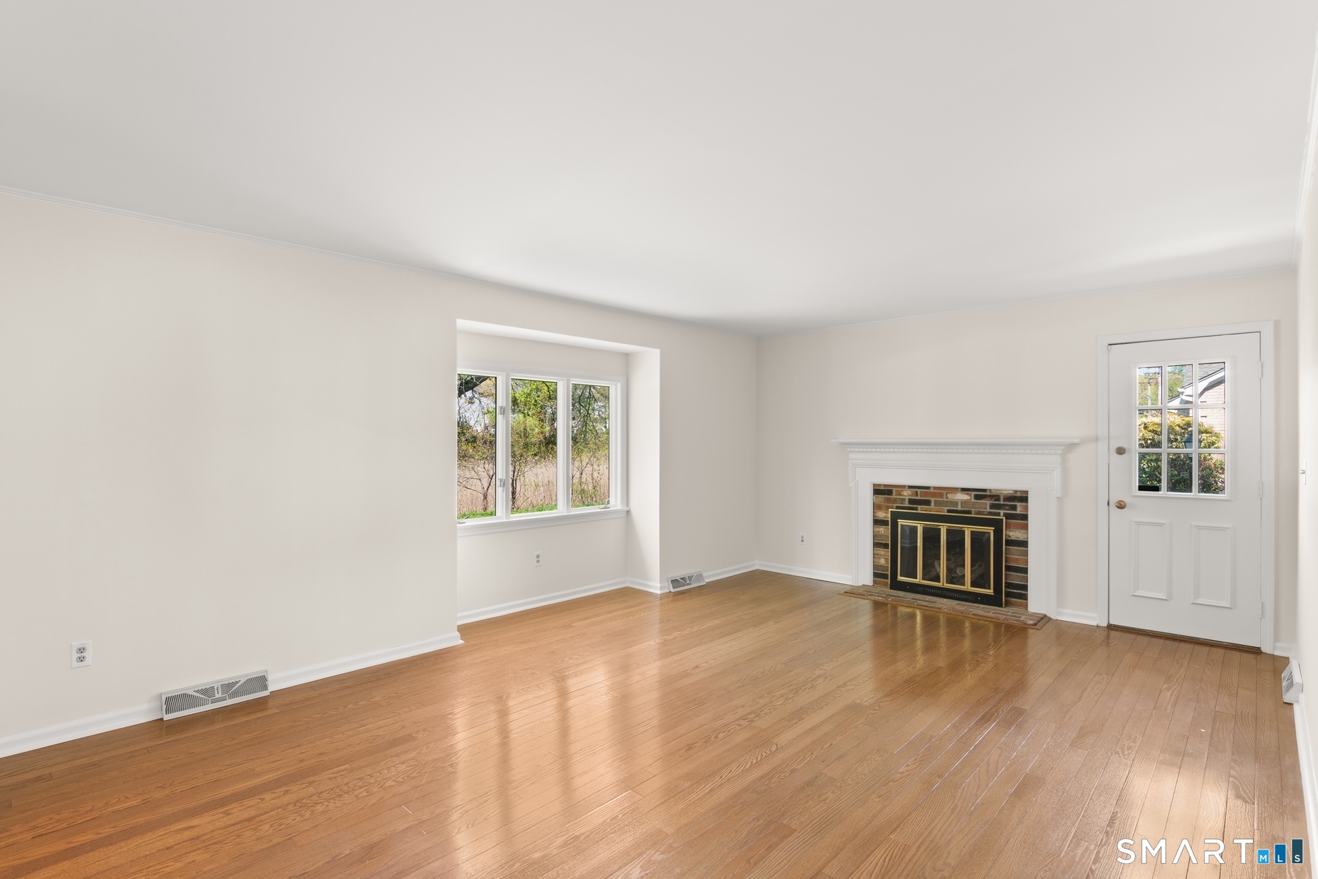 201 Jamestown Road, Unit 201 Stratford, CT 06614 - Photo 5 of 28