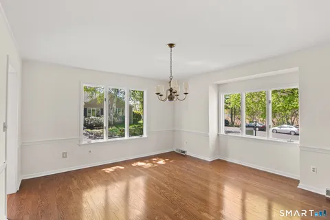 $425,000 | 201 Jamestown Road, Unit 201, Stratford, CT 06614