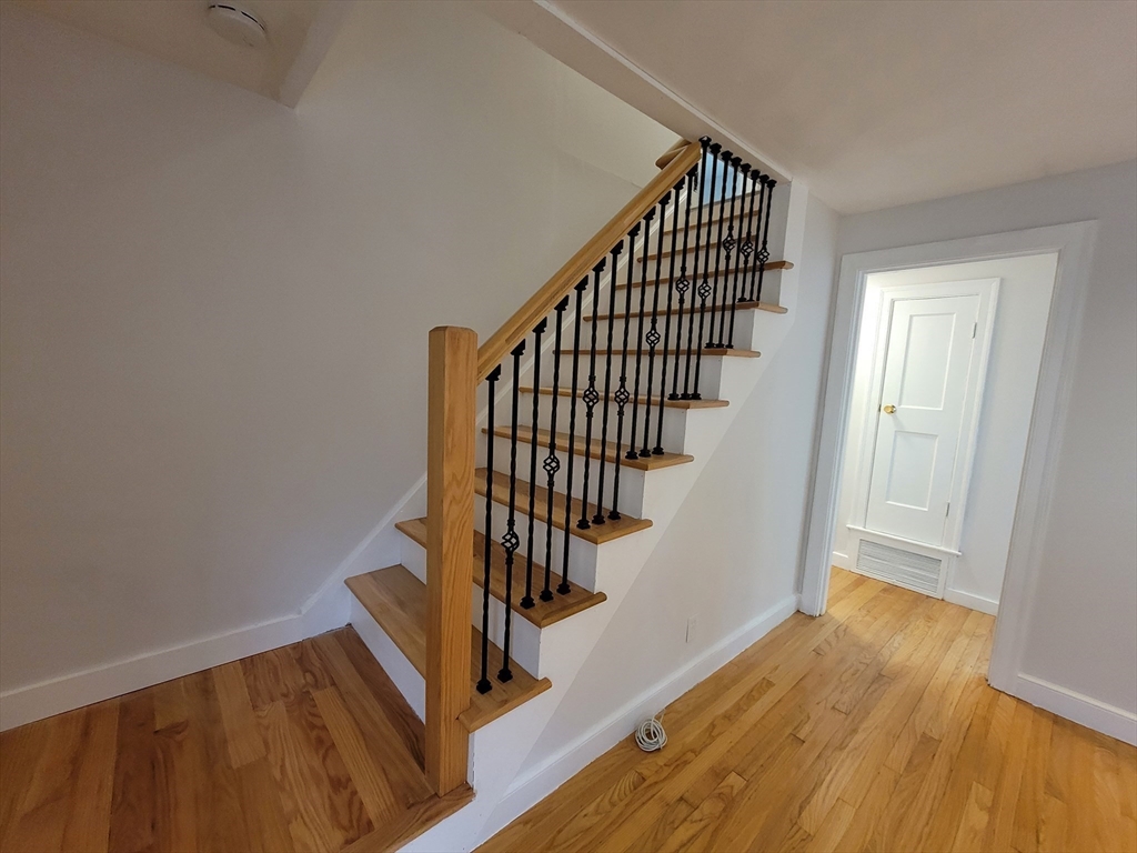 15 Governor Road Arlington, MA 02474 - Photo 6 of 16