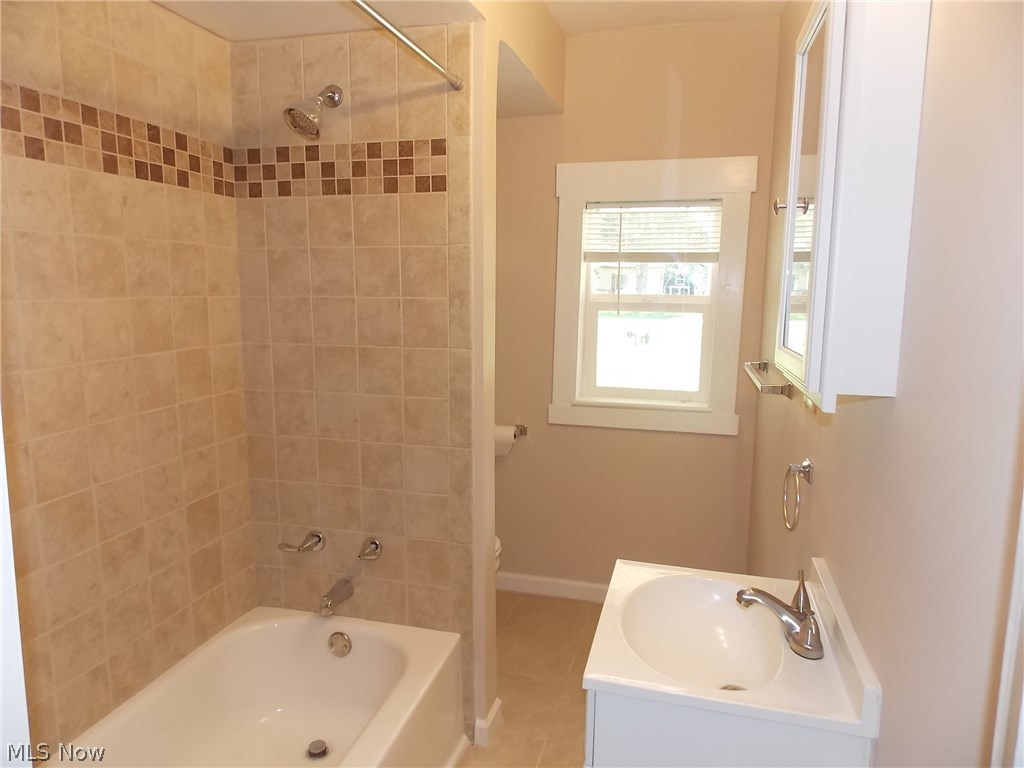 3378 Easton Road Norton, OH 44203 - Photo 17 of 24 Gallery Image 17