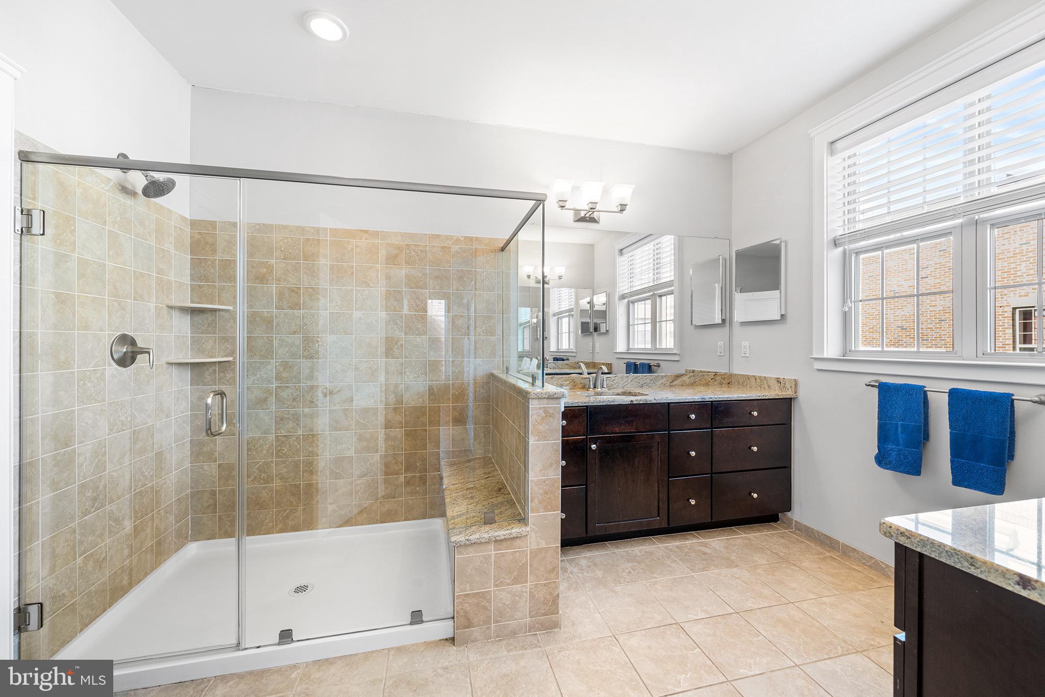 2401 Bainbridge Street Philadelphia, PA 19146 - Photo 23 of 39