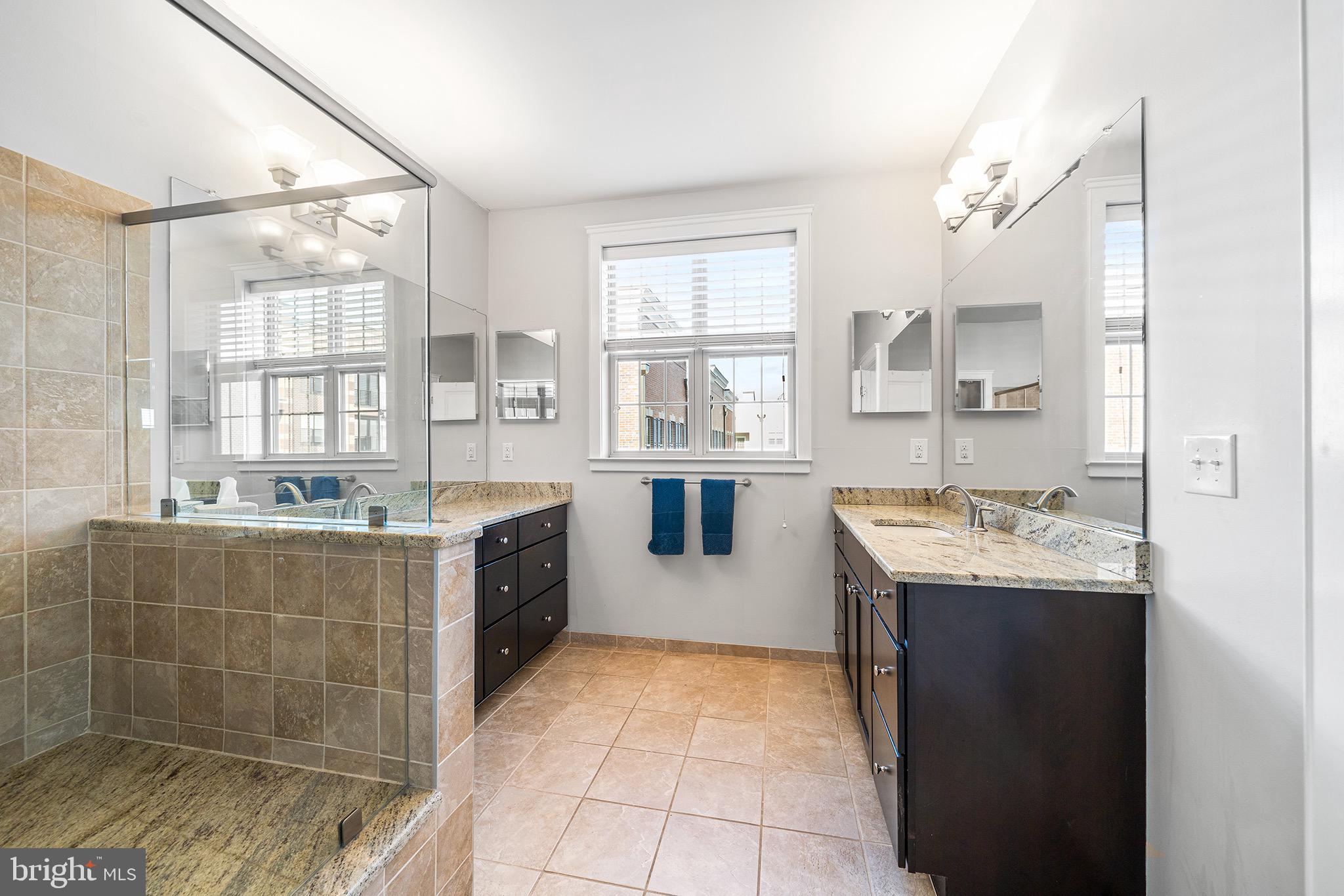 2401 Bainbridge Street Philadelphia, PA 19146 - Photo 24 of 39