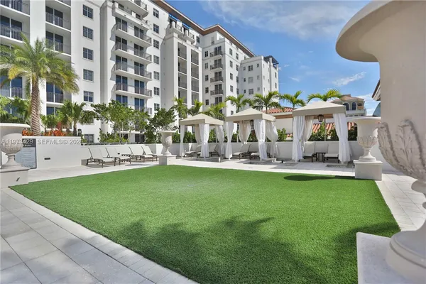 $6,680 | 2000 Salzedo Street, Unit 418, Coral Gables, FL 33134