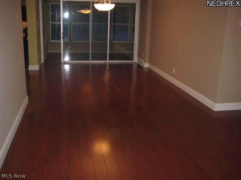 4959 Lander Road Chagrin Falls, OH 44022 - Photo 6 of 12 Gallery Image 6