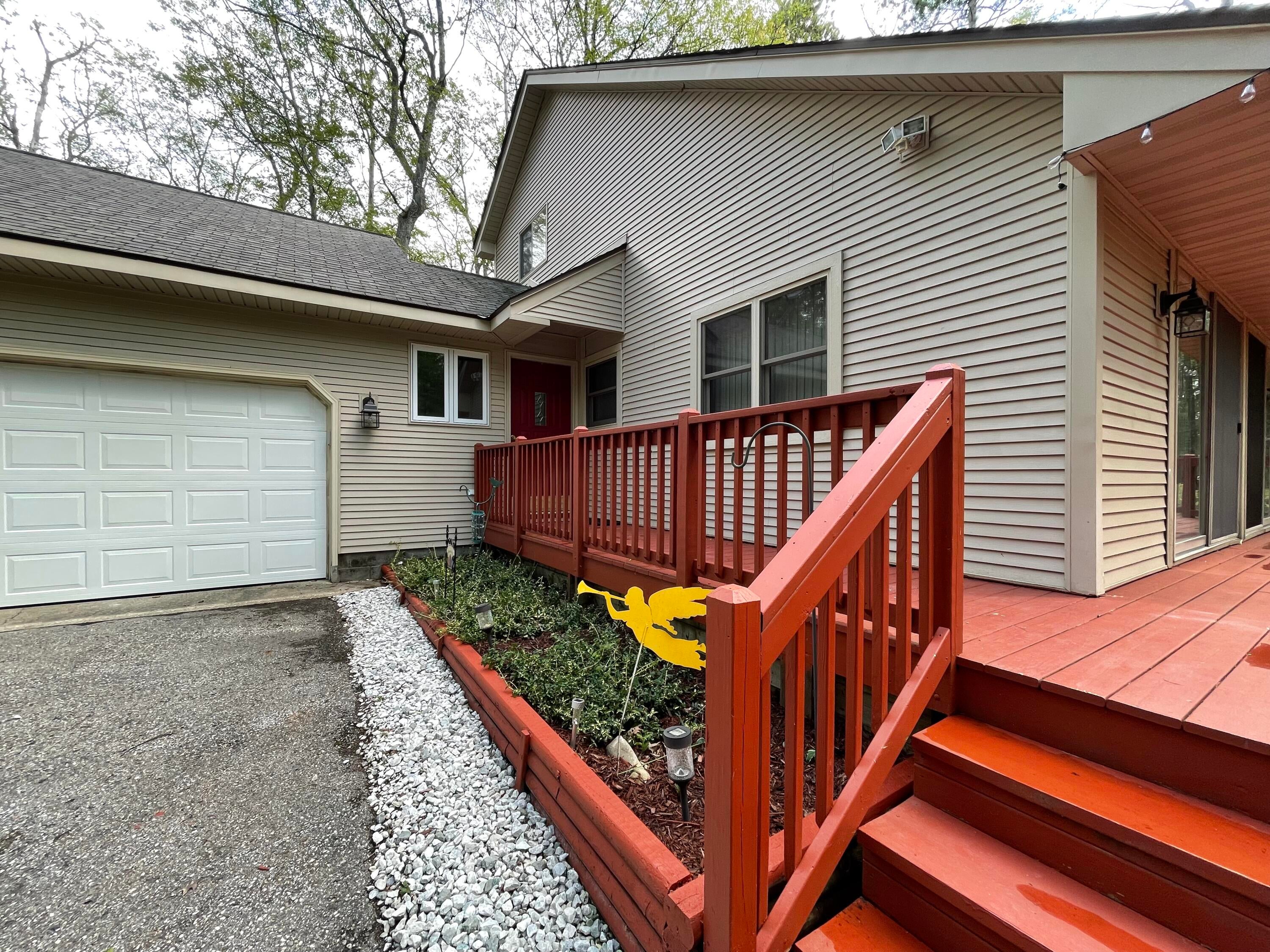 11791 Huntingdon Frederic, MI 49733 - Photo 31 of 34 Gallery Image 31