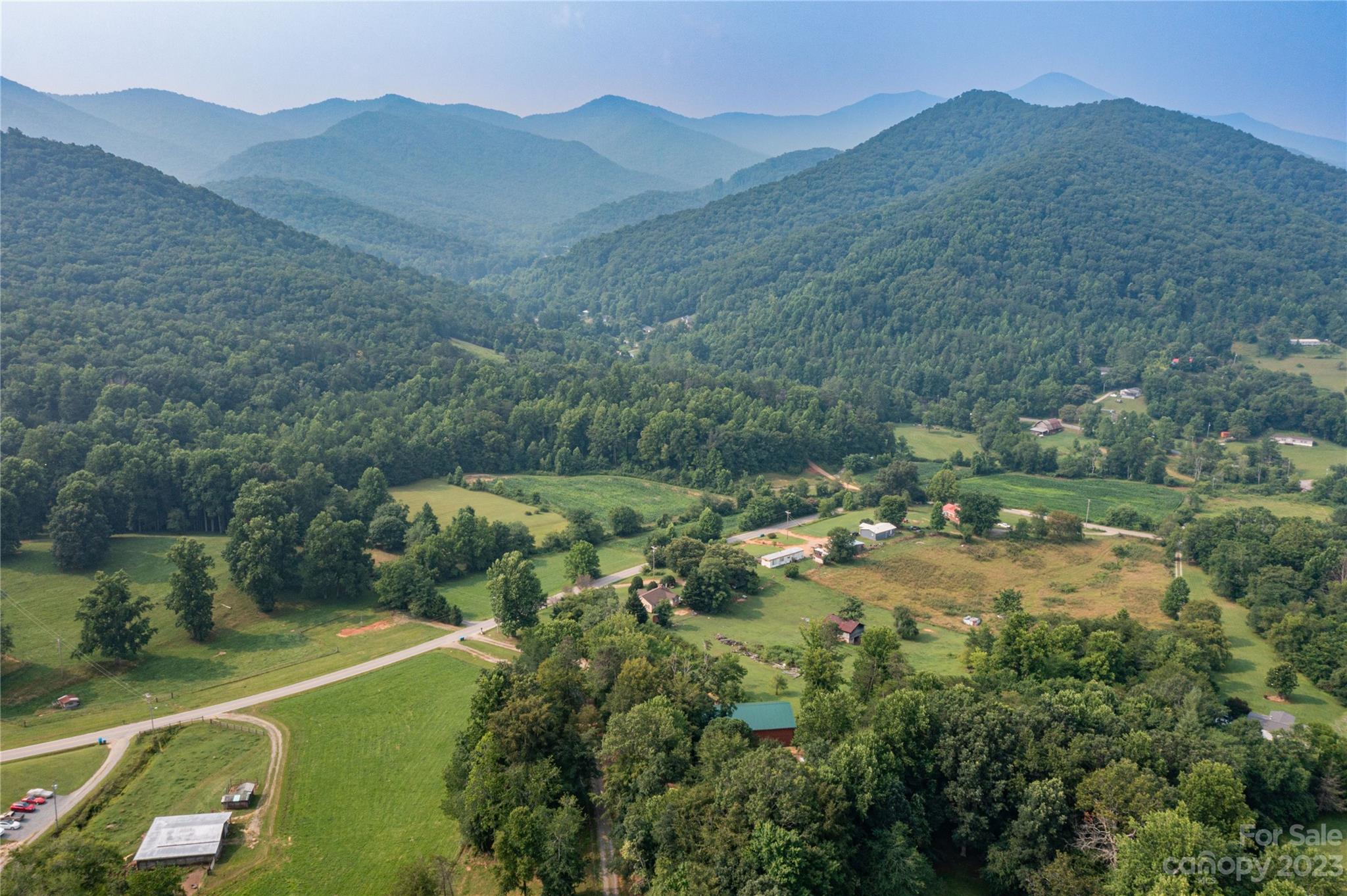 752 Upper Glady Fork Road Candler, NC 28715 - Photo 27 of 38