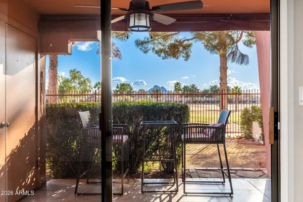 $275,000 | 12212 North Paradise Village Parkway West, Unit 129, Phoenix, AZ 85032