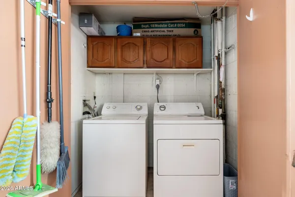 $275,000 | 12212 North Paradise Village Parkway West, Unit 129, Phoenix, AZ 85032