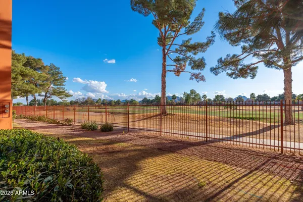 $275,000 | 12212 North Paradise Village Parkway West, Unit 129, Phoenix, AZ 85032