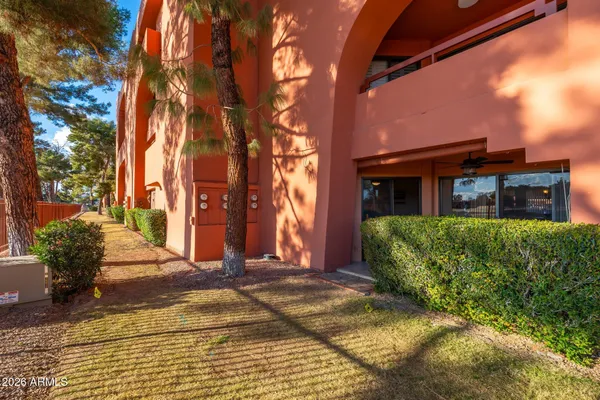 $275,000 | 12212 North Paradise Village Parkway West, Unit 129, Phoenix, AZ 85032