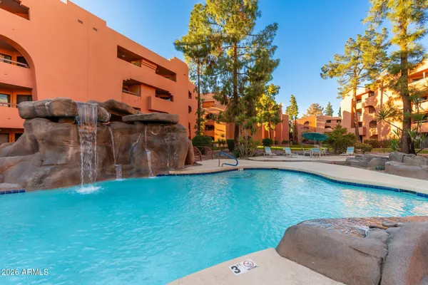$275,000 | 12212 North Paradise Village Parkway West, Unit 129, Phoenix, AZ 85032