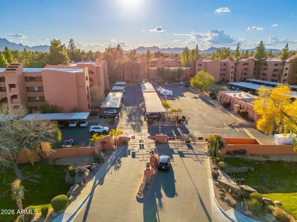 $275,000 | 12212 North Paradise Village Parkway West, Unit 129, Phoenix, AZ 85032