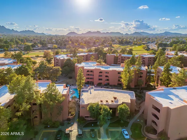 $275,000 | 12212 North Paradise Village Parkway West, Unit 129, Phoenix, AZ 85032