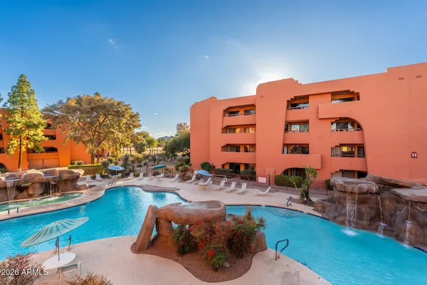 $275,000 | 12212 North Paradise Village Parkway West, Unit 129, Phoenix, AZ 85032