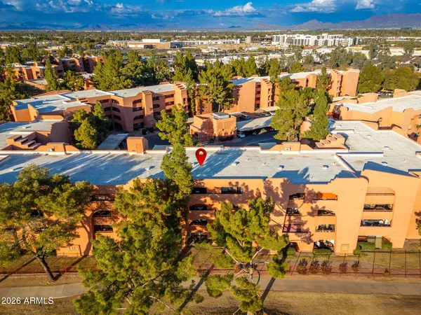 $275,000 | 12212 North Paradise Village Parkway West, Unit 129, Phoenix, AZ 85032