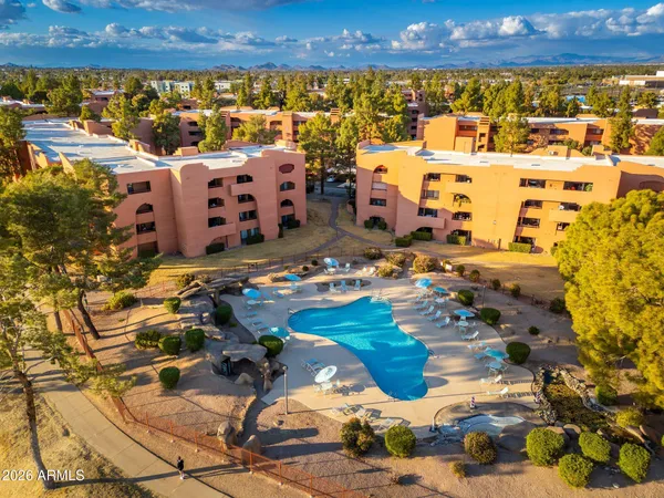 $275,000 | 12212 North Paradise Village Parkway West, Unit 129, Phoenix, AZ 85032