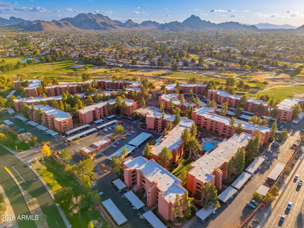 $275,000 | 12212 North Paradise Village Parkway West, Unit 129, Phoenix, AZ 85032