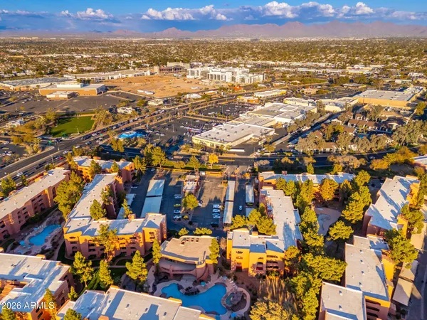 $275,000 | 12212 North Paradise Village Parkway West, Unit 129, Phoenix, AZ 85032