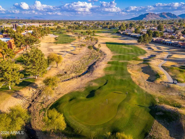 $275,000 | 12212 North Paradise Village Parkway West, Unit 129, Phoenix, AZ 85032