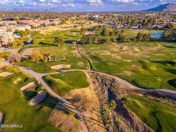 $275,000 | 12212 North Paradise Village Parkway West, Unit 129, Phoenix, AZ 85032