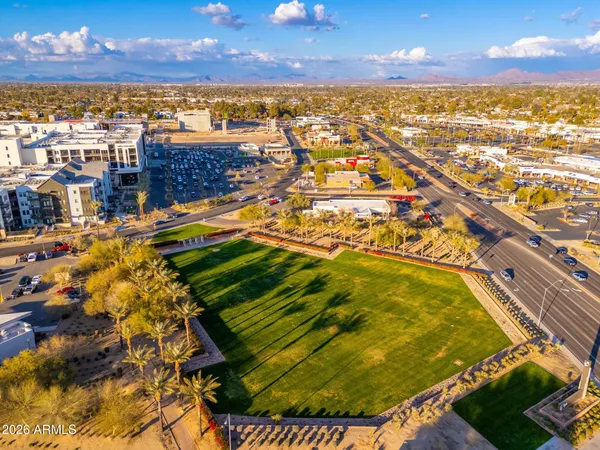 $275,000 | 12212 North Paradise Village Parkway West, Unit 129, Phoenix, AZ 85032