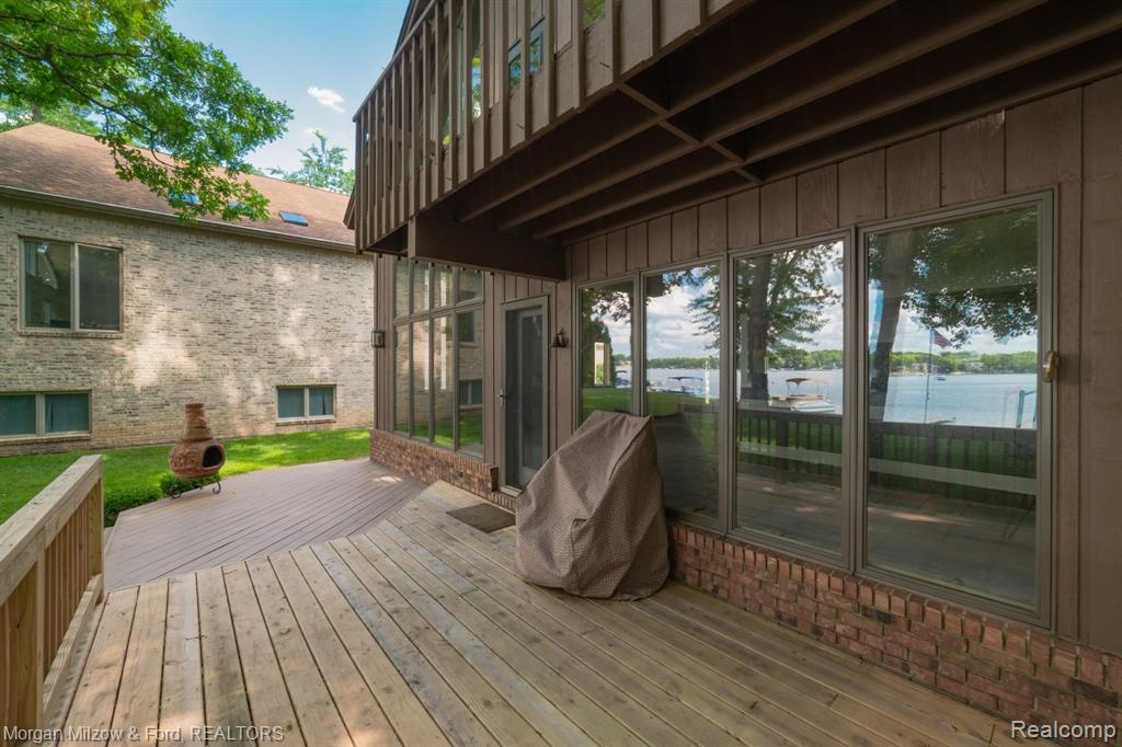 3810 Covert Road Waterford, MI 48328 - Photo 33 of 40