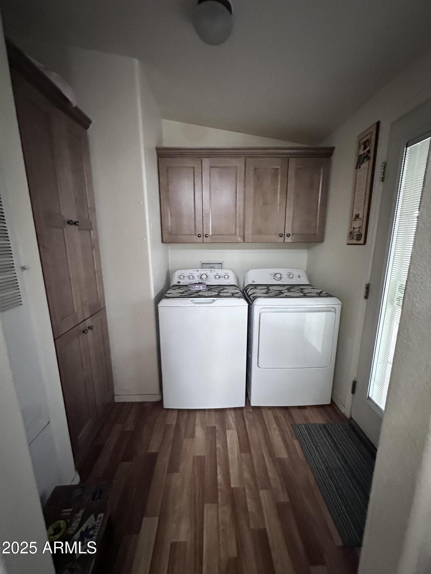 1290 East Montecito Road Globe, AZ 85501 - Photo 8 of 20 Laundry