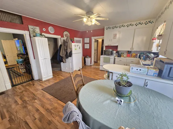 $89,000 | 216 South Street, Kingston, WI 53926